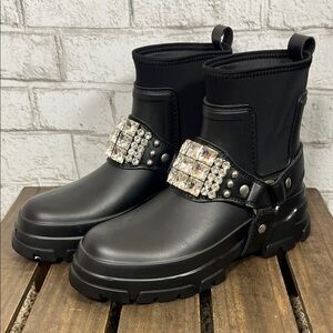 Karl Lagerfeld Paris Rylie Crystal Lug Sole Black Women's Biker Boots